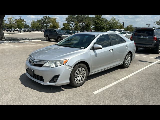 2014 Toyota Camry LE