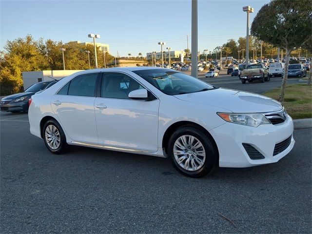 2014 Toyota Camry LE