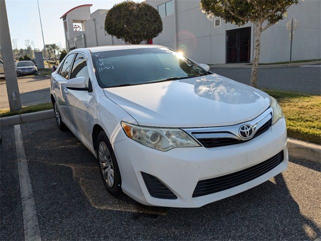 2014 Toyota Camry LE