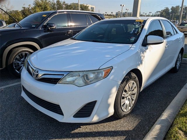 2014 Toyota Camry LE