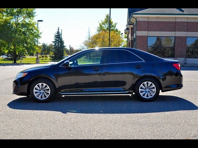 2014 Toyota Camry LE