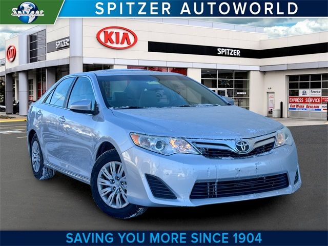 2014 Toyota Camry LE