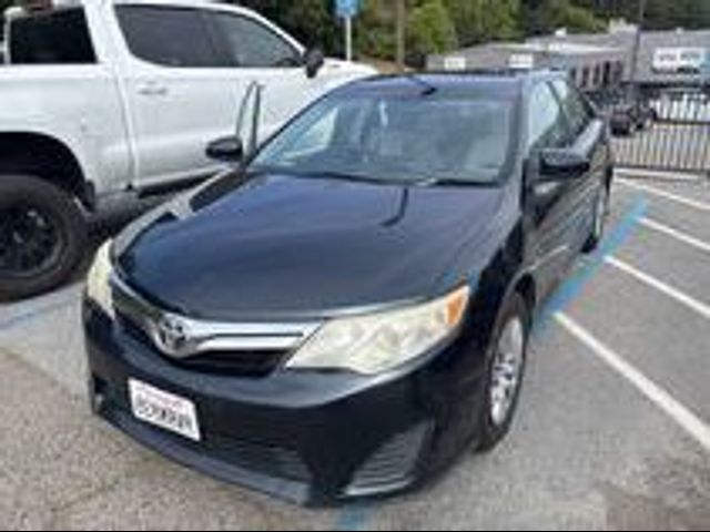2014 Toyota Camry LE