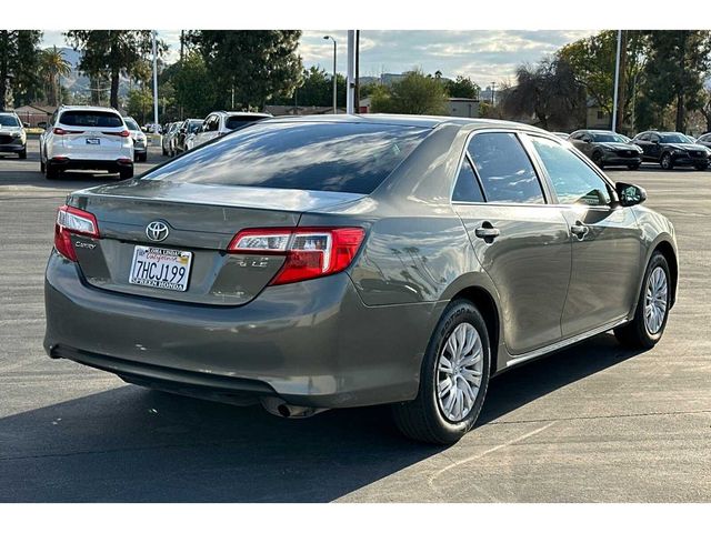 2014 Toyota Camry LE