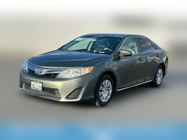 2014 Toyota Camry LE