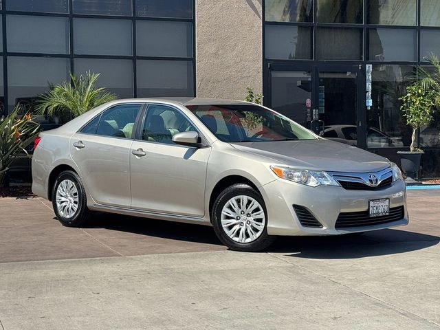 2014 Toyota Camry LE