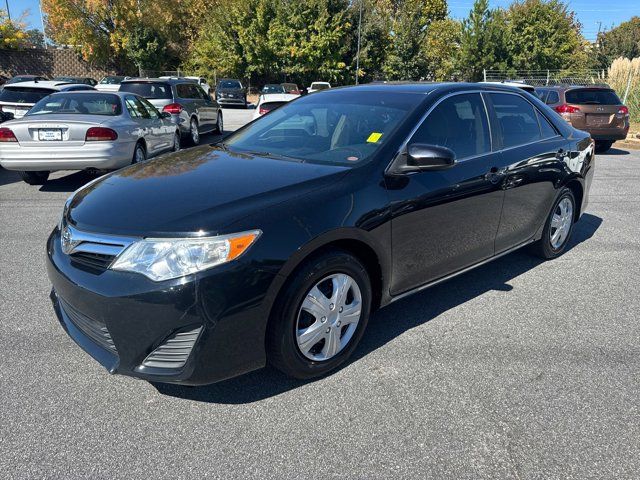 2014 Toyota Camry LE