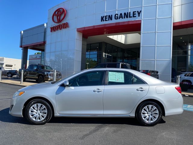 2014 Toyota Camry LE