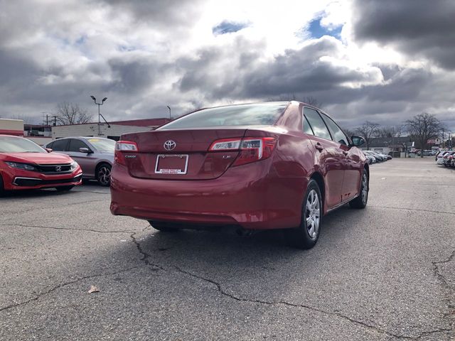 2014 Toyota Camry LE