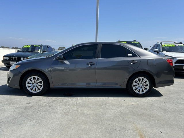 2014 Toyota Camry LE