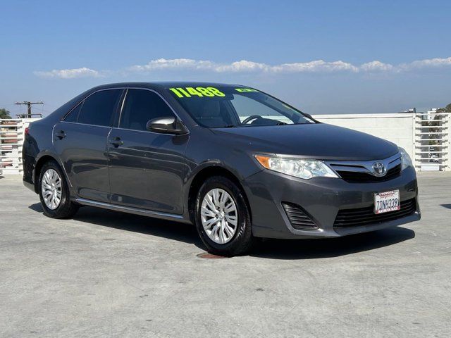 2014 Toyota Camry LE