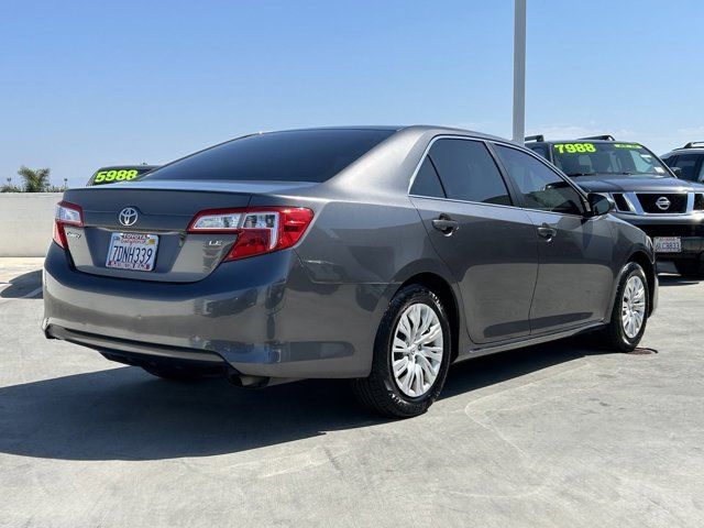 2014 Toyota Camry LE