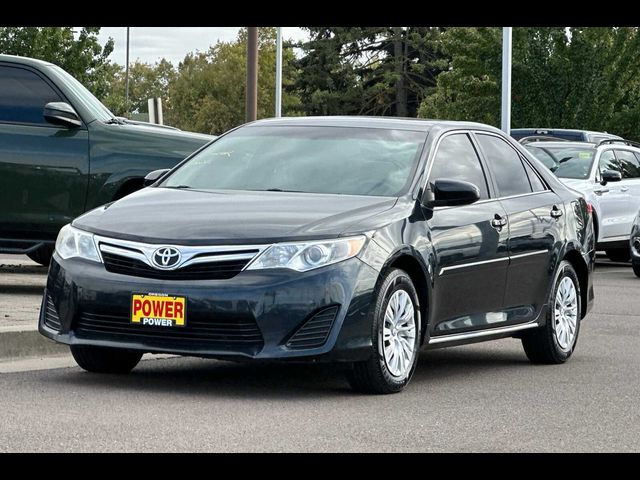 2014 Toyota Camry LE