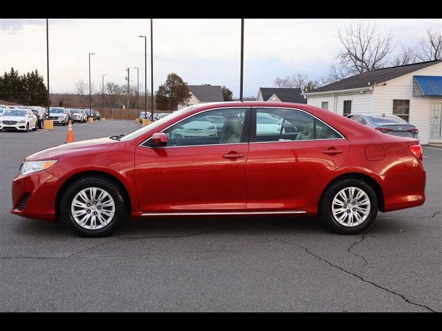 2014 Toyota Camry LE