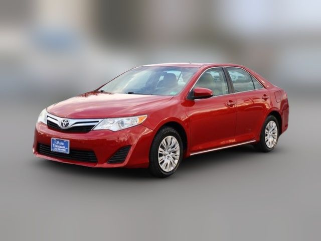 2014 Toyota Camry LE