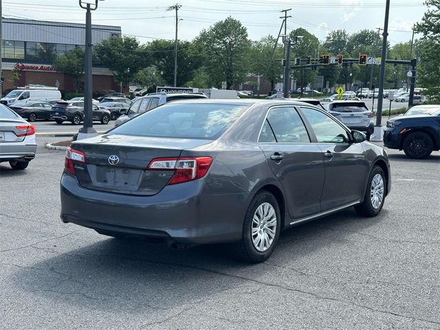 2014 Toyota Camry LE