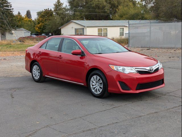 2014 Toyota Camry LE