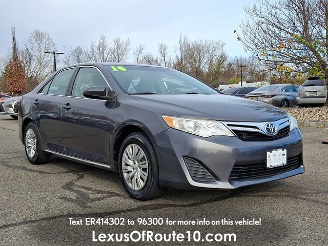 2014 Toyota Camry LE