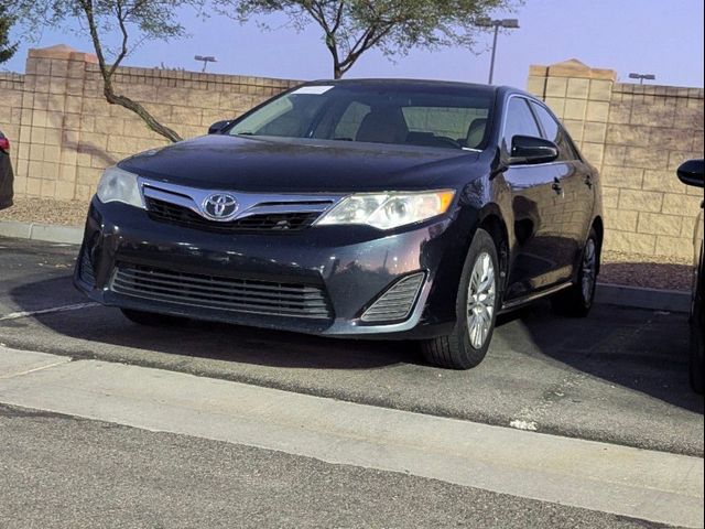 2014 Toyota Camry LE