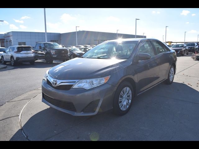 2014 Toyota Camry LE