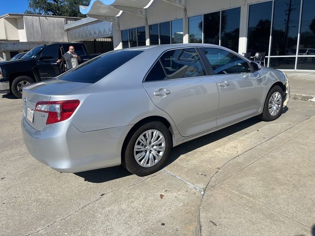 2014 Toyota Camry LE