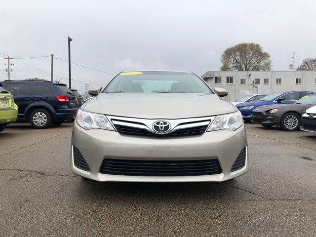 2014 Toyota Camry LE