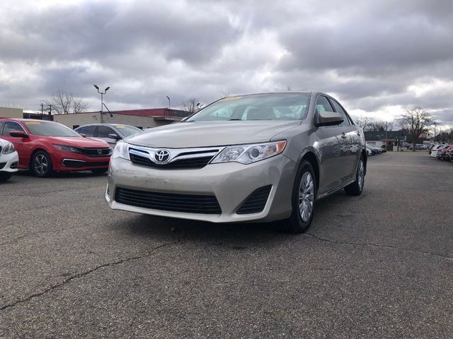 2014 Toyota Camry LE