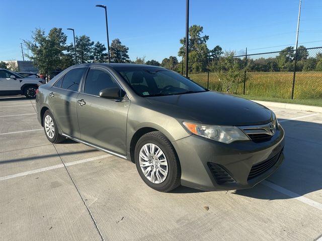 2014 Toyota Camry LE