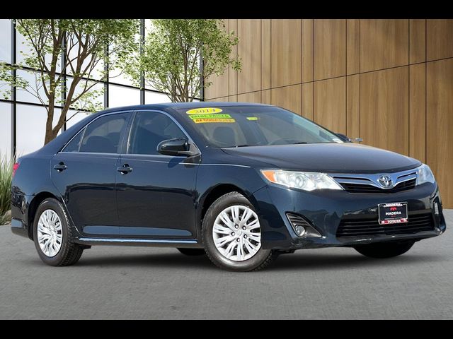 2014 Toyota Camry LE