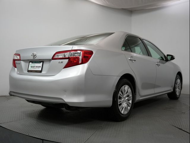 2014 Toyota Camry LE