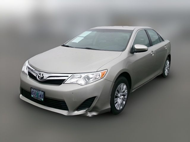 2014 Toyota Camry LE