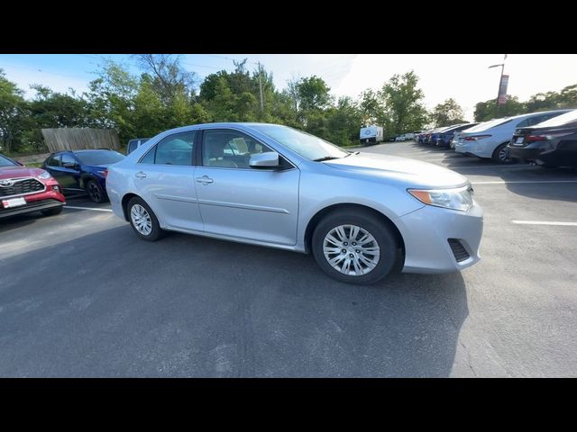 2014 Toyota Camry LE