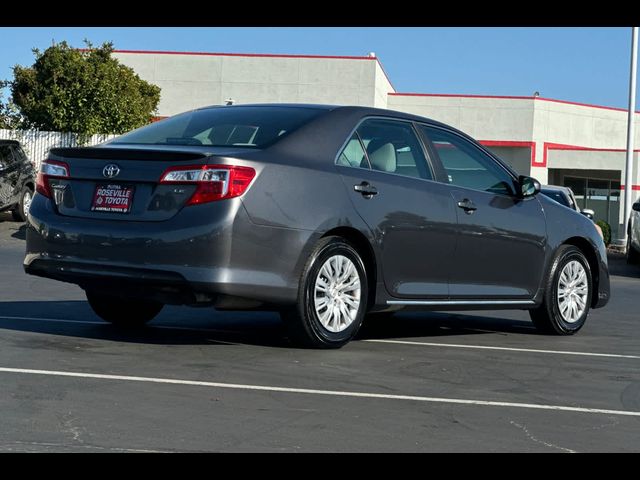 2014 Toyota Camry LE