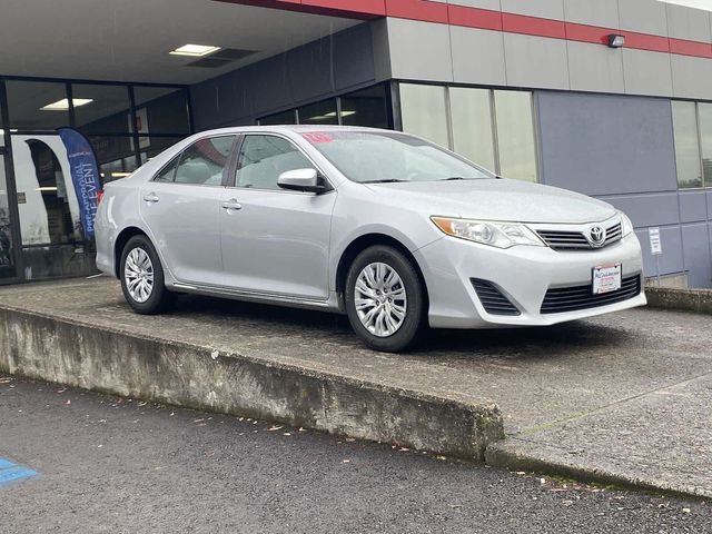 2014 Toyota Camry LE