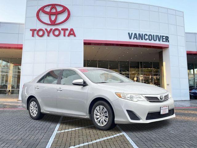 2014 Toyota Camry LE