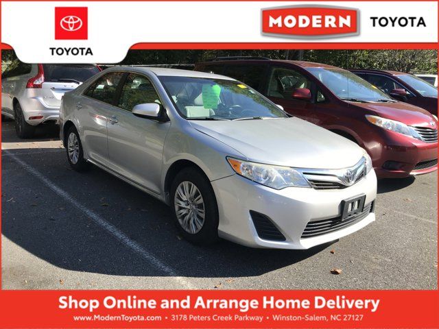 2014 Toyota Camry LE