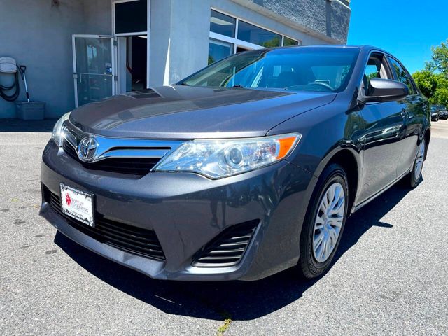 2014 Toyota Camry LE