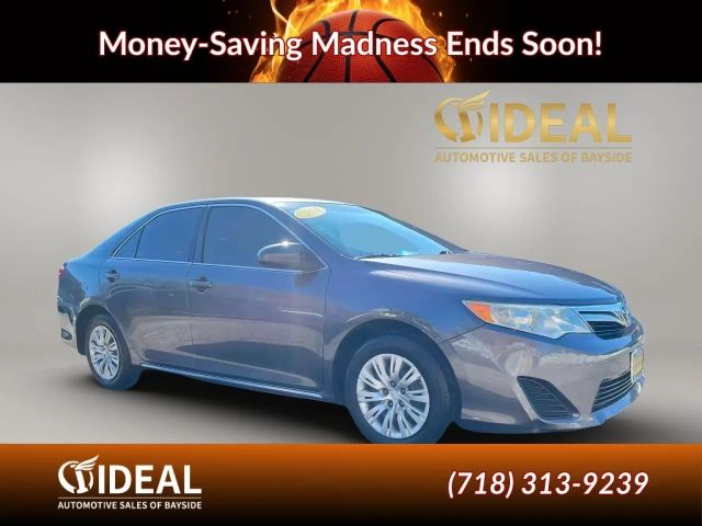 2014 Toyota Camry LE