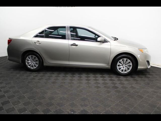 2014 Toyota Camry SE Sport