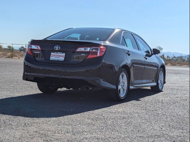 2014 Toyota Camry SE