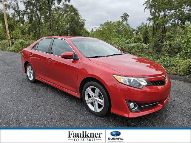 2014 Toyota Camry SE