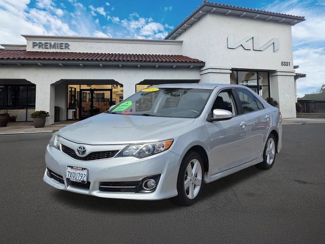 2014 Toyota Camry SE