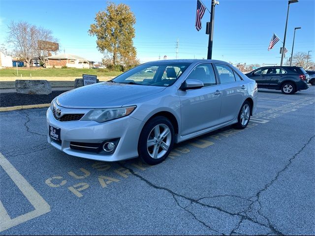 2014 Toyota Camry SE