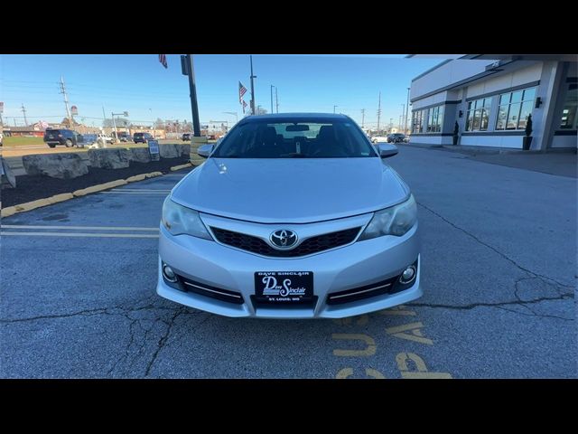 2014 Toyota Camry SE