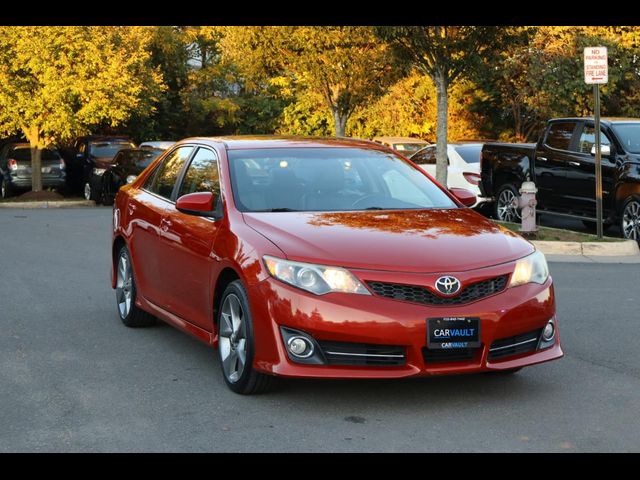 2014 Toyota Camry SE
