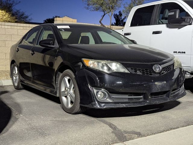 2014 Toyota Camry SE