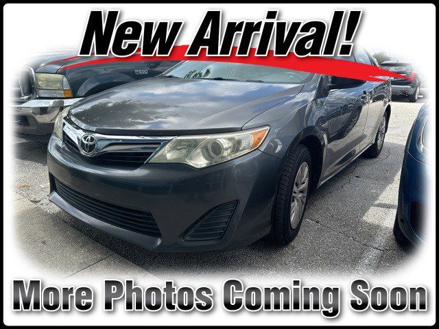 2014 Toyota Camry SE