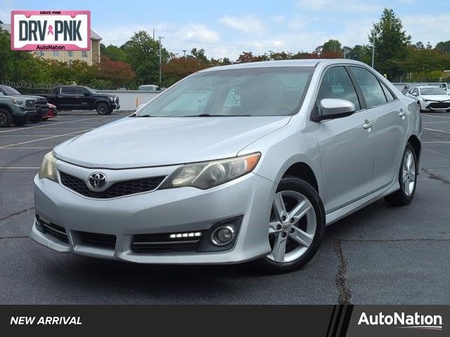 2014 Toyota Camry SE