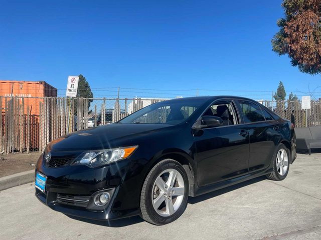 2014 Toyota Camry SE