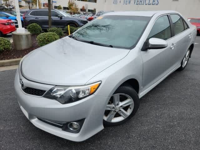 2014 Toyota Camry SE